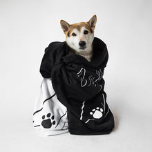 Load image into Gallery viewer, kids ONLY LOVE SWEATSHIRT Black / White Paw + OL Graphic-JDONLYLOVE